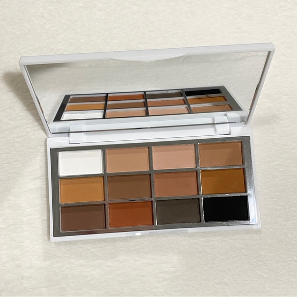 Lash Step Matte About You Eyeshadow Palette - Picture 1 of 5